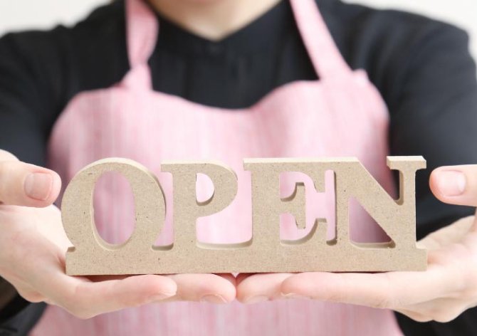 新橋駅周辺での開業を成功させるポイントの写真